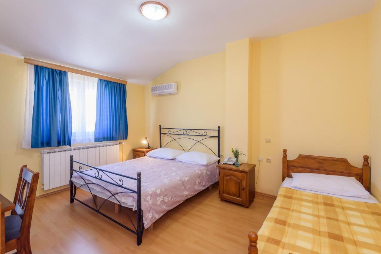 Djudja I Mate Bed and Breakfast Vid Εξωτερικό φωτογραφία
